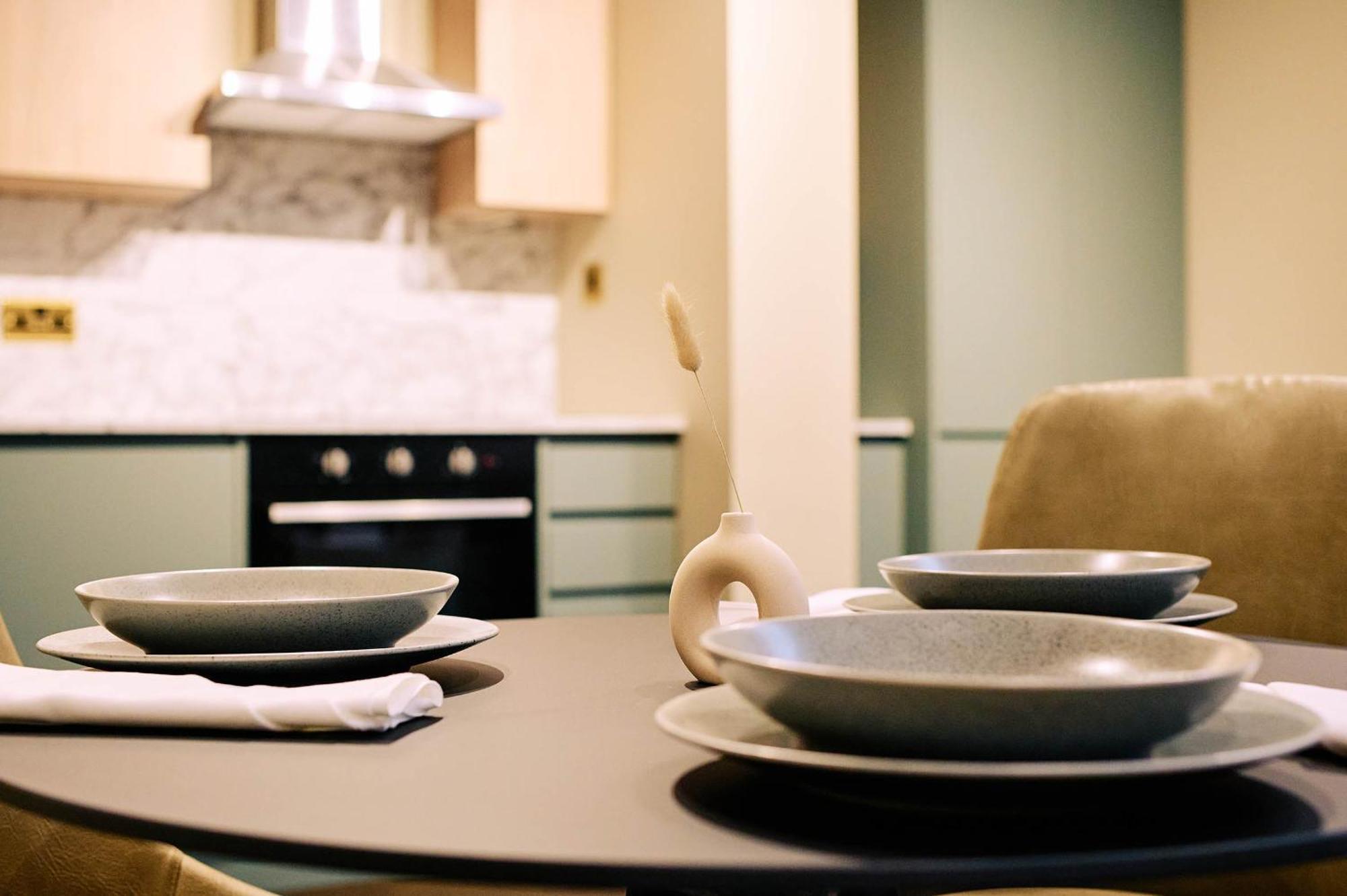 Nest Serviced Apartments Bedford Extérieur photo